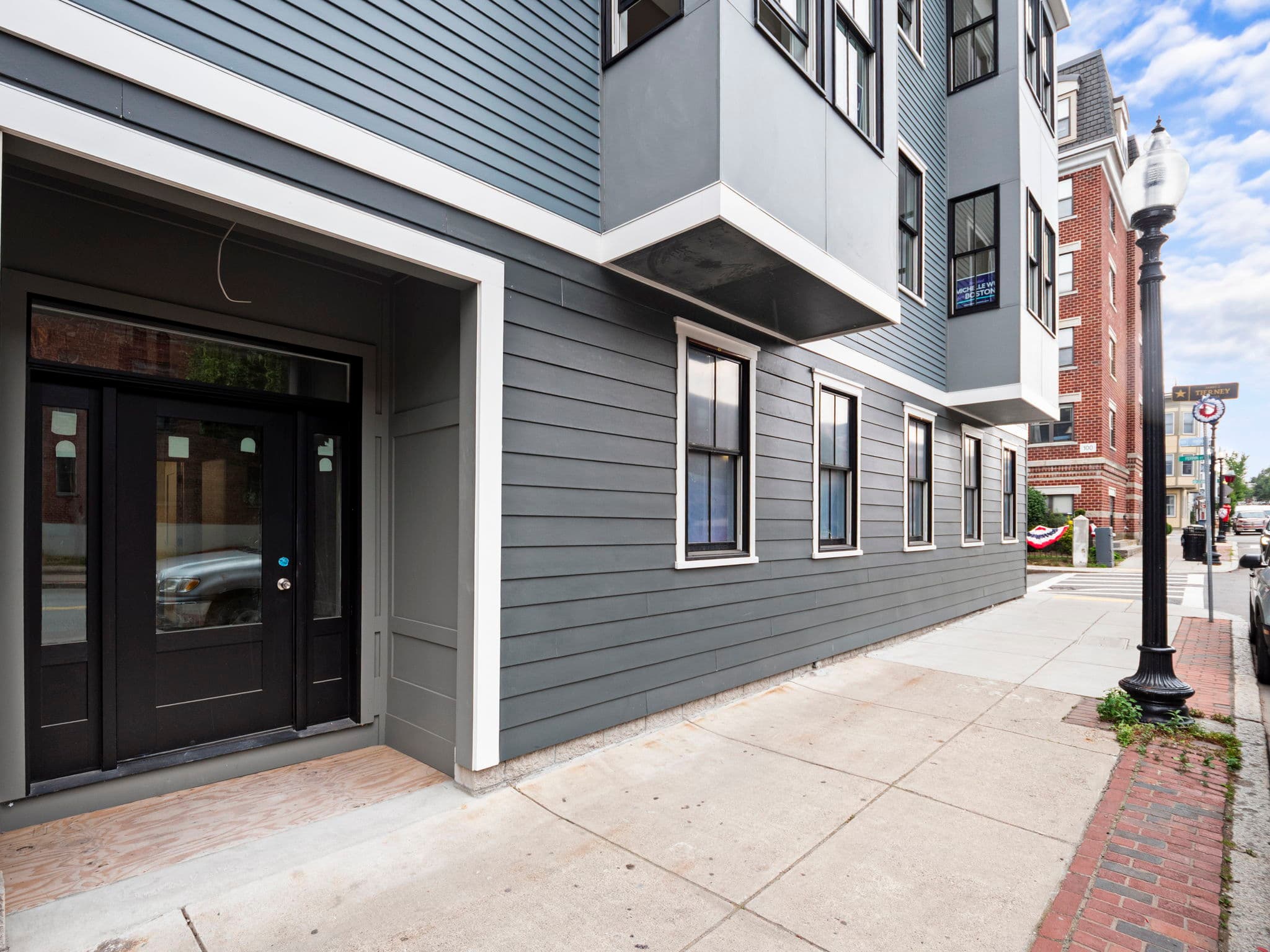 106 Bunker Hill 4