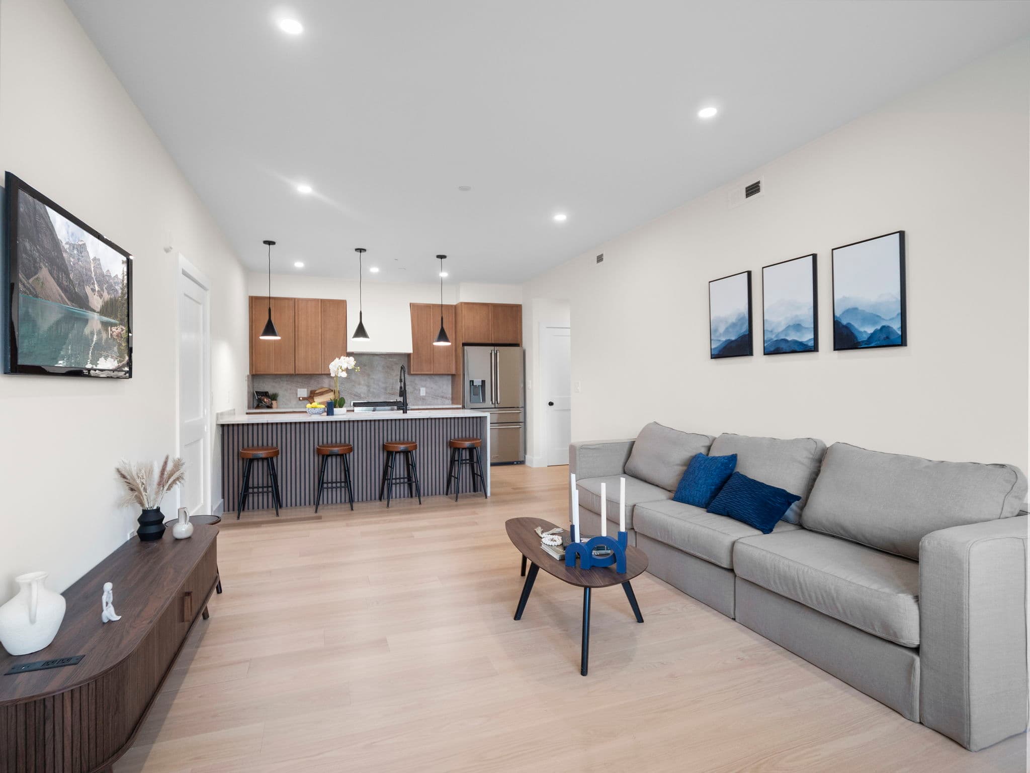 106 Bunker Hill 18